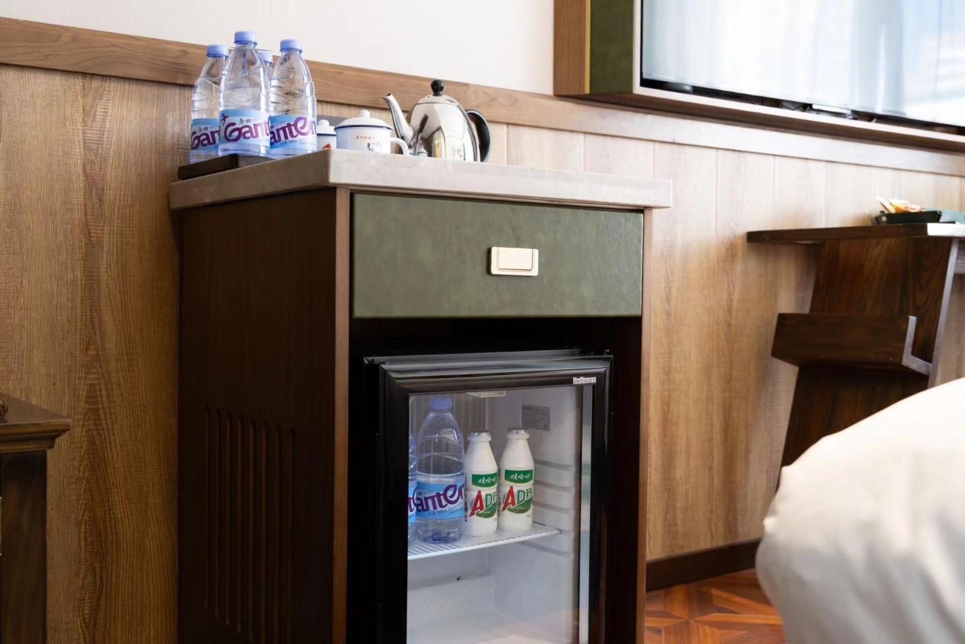 Nost Algia Hotel Near Beijing Panjiayuan Antique Market- Beijing Happy Valley, Cbd, China Zun And Sanlitun, Tian'Anmen Square, Free Ice Cream, Mineral Water, Coffee, Snacks And Laundry Service, Free Gymnastic, English Communication Well Exterior foto