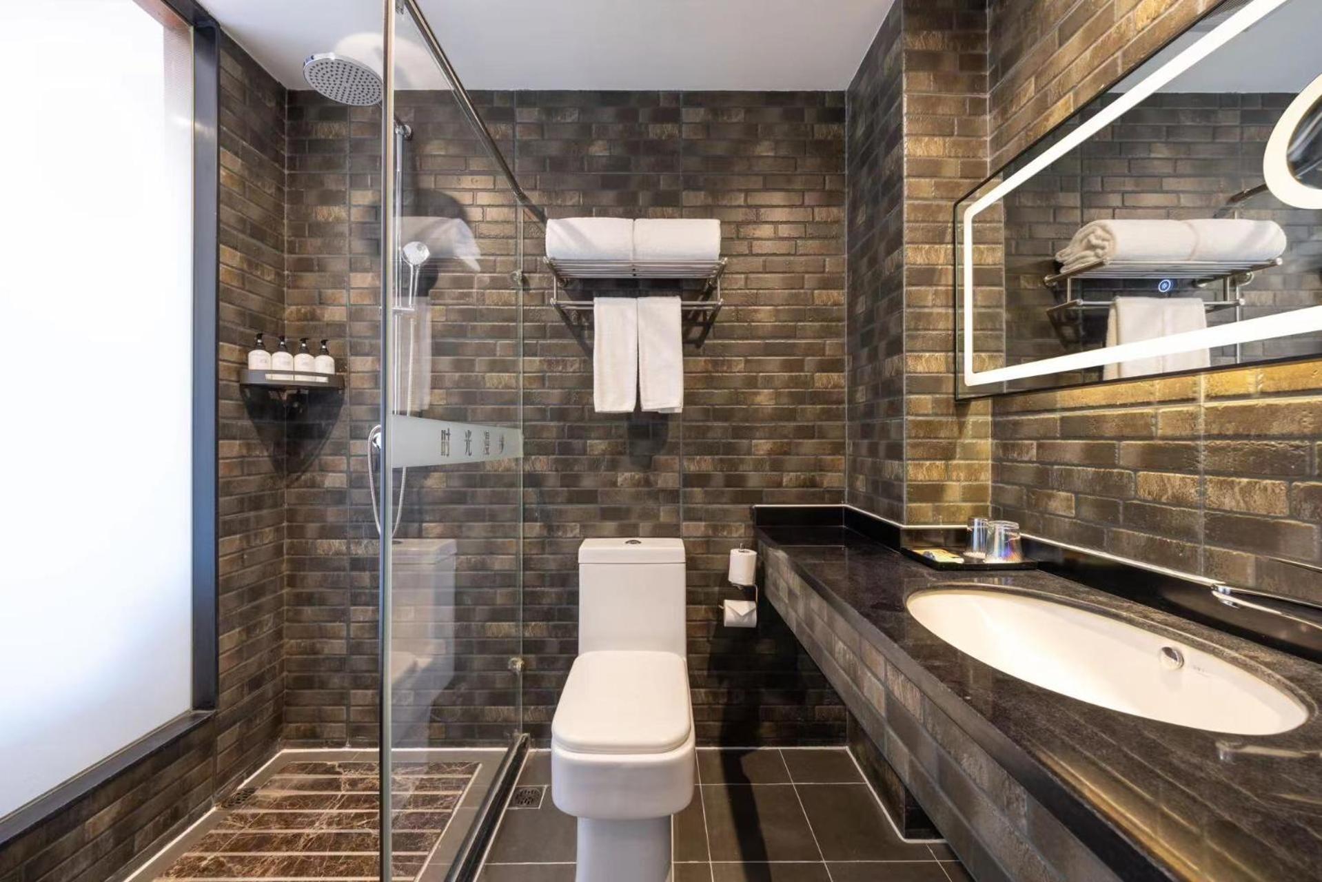Nost Algia Hotel Near Beijing Panjiayuan Antique Market- Beijing Happy Valley, Cbd, China Zun And Sanlitun, Tian'Anmen Square, Free Ice Cream, Mineral Water, Coffee, Snacks And Laundry Service, Free Gymnastic, English Communication Well Exterior foto