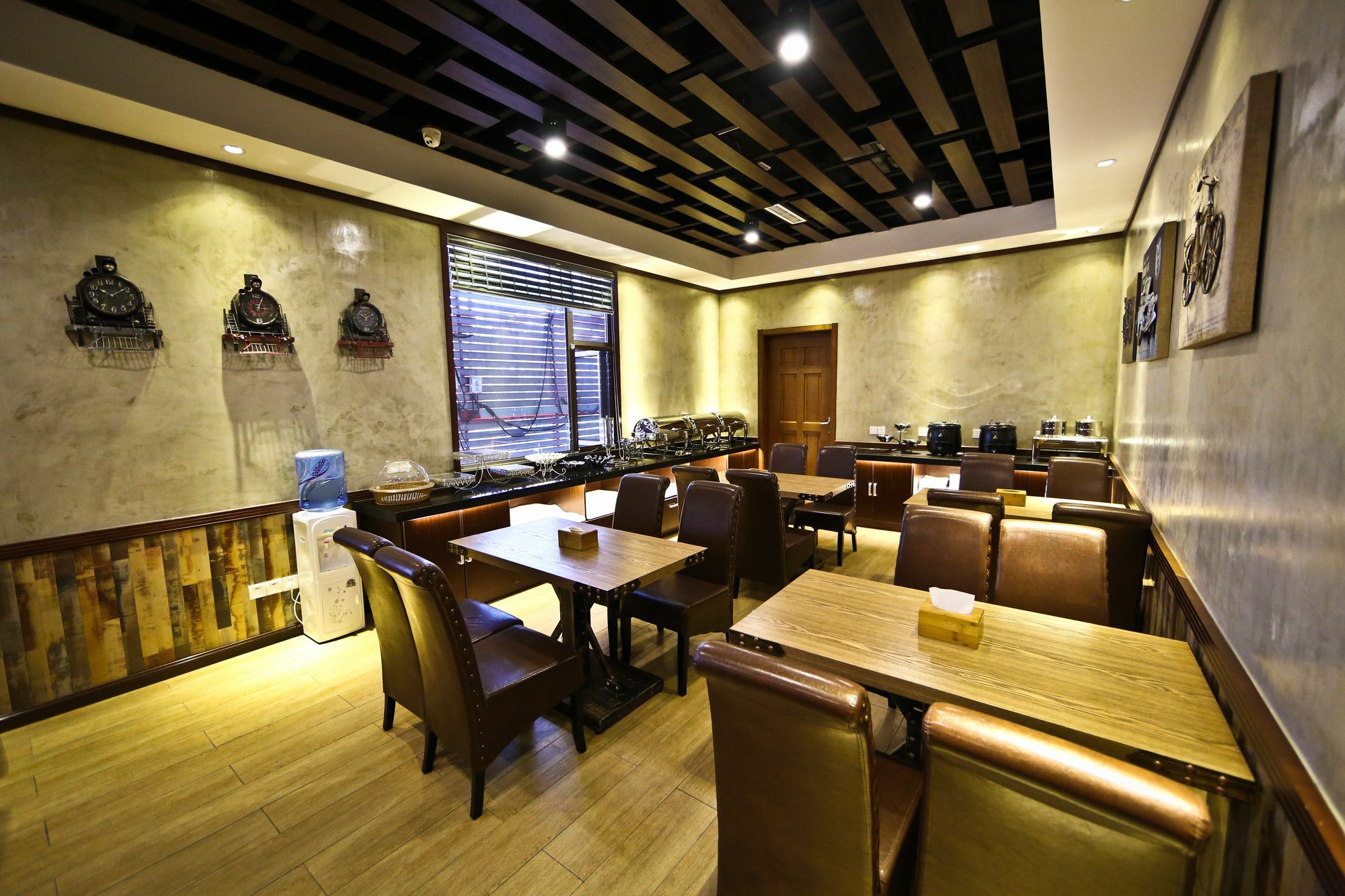 Nost Algia Hotel Near Beijing Panjiayuan Antique Market- Beijing Happy Valley, Cbd, China Zun And Sanlitun, Tian'Anmen Square, Free Ice Cream, Mineral Water, Coffee, Snacks And Laundry Service, Free Gymnastic, English Communication Well Exterior foto