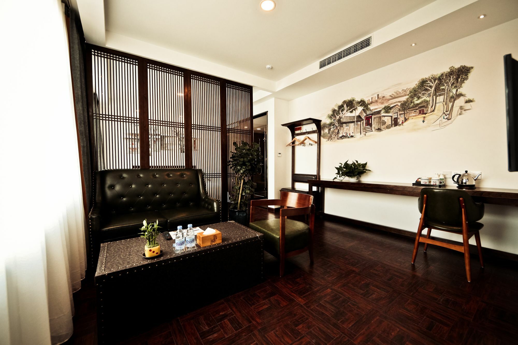Nost Algia Hotel Near Beijing Panjiayuan Antique Market- Beijing Happy Valley, Cbd, China Zun And Sanlitun, Tian'Anmen Square, Free Ice Cream, Mineral Water, Coffee, Snacks And Laundry Service, Free Gymnastic, English Communication Well Exterior foto