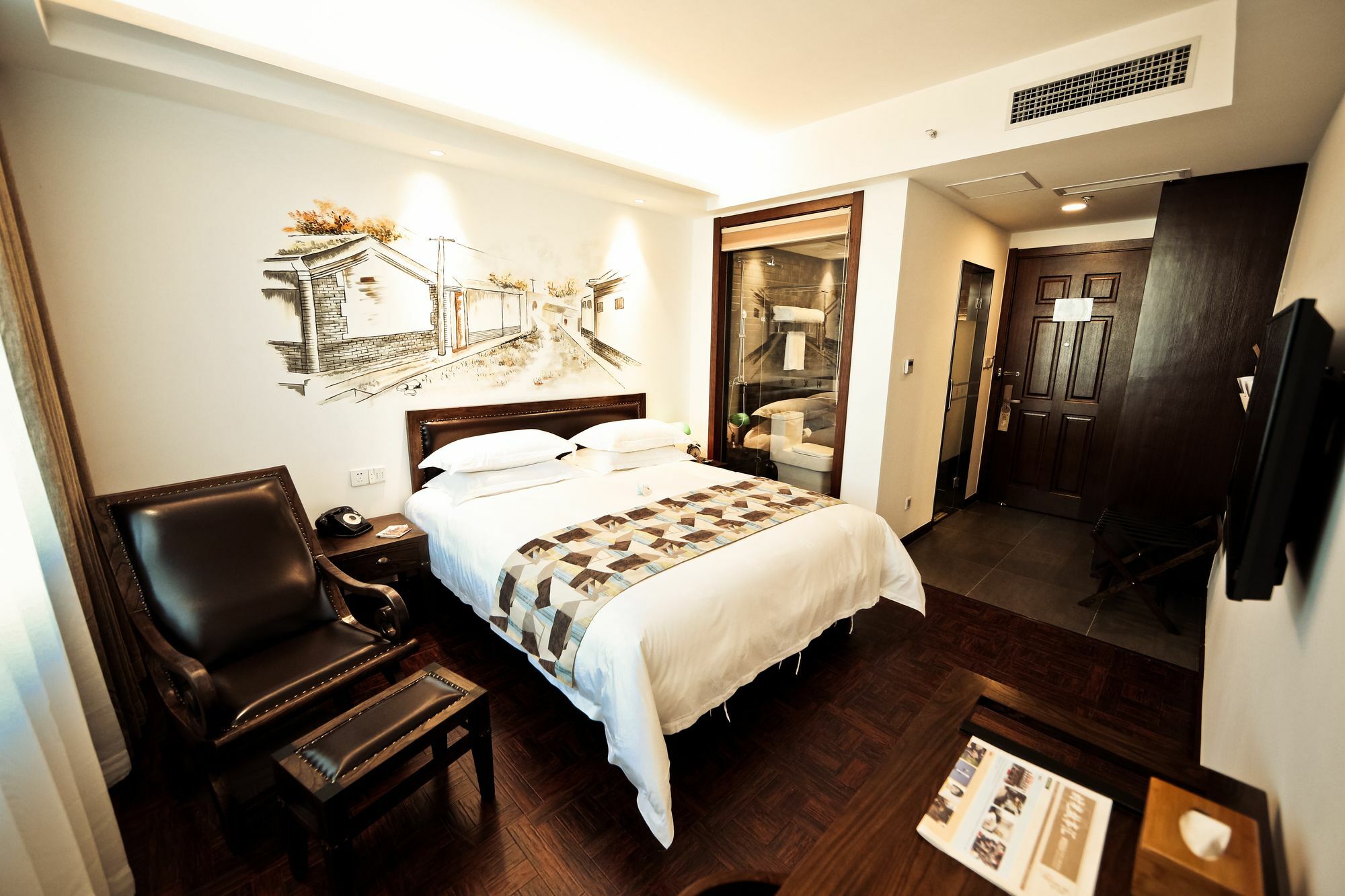 Nost Algia Hotel Near Beijing Panjiayuan Antique Market- Beijing Happy Valley, Cbd, China Zun And Sanlitun, Tian'Anmen Square, Free Ice Cream, Mineral Water, Coffee, Snacks And Laundry Service, Free Gymnastic, English Communication Well Exterior foto